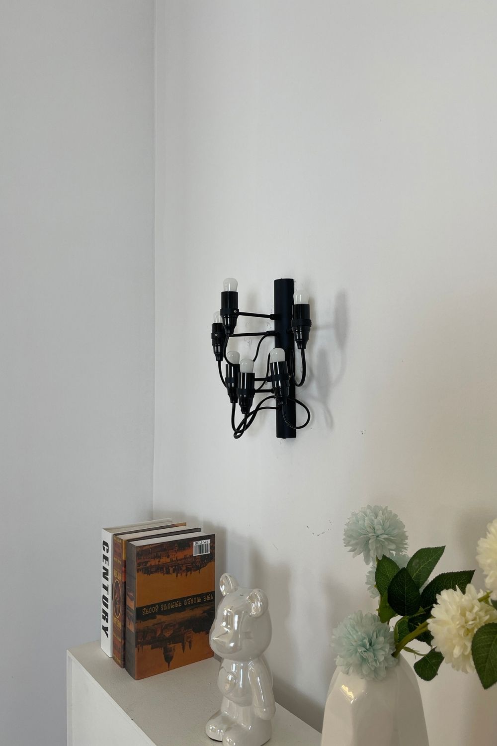 Traditional Mid-century 2097 Wall Lamp - view 12 | vexalamps