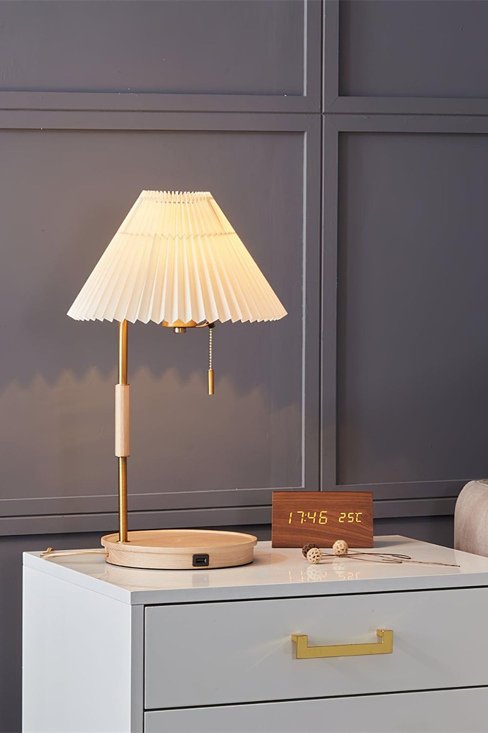 Wooden Retro Table Lamp - vexalamps