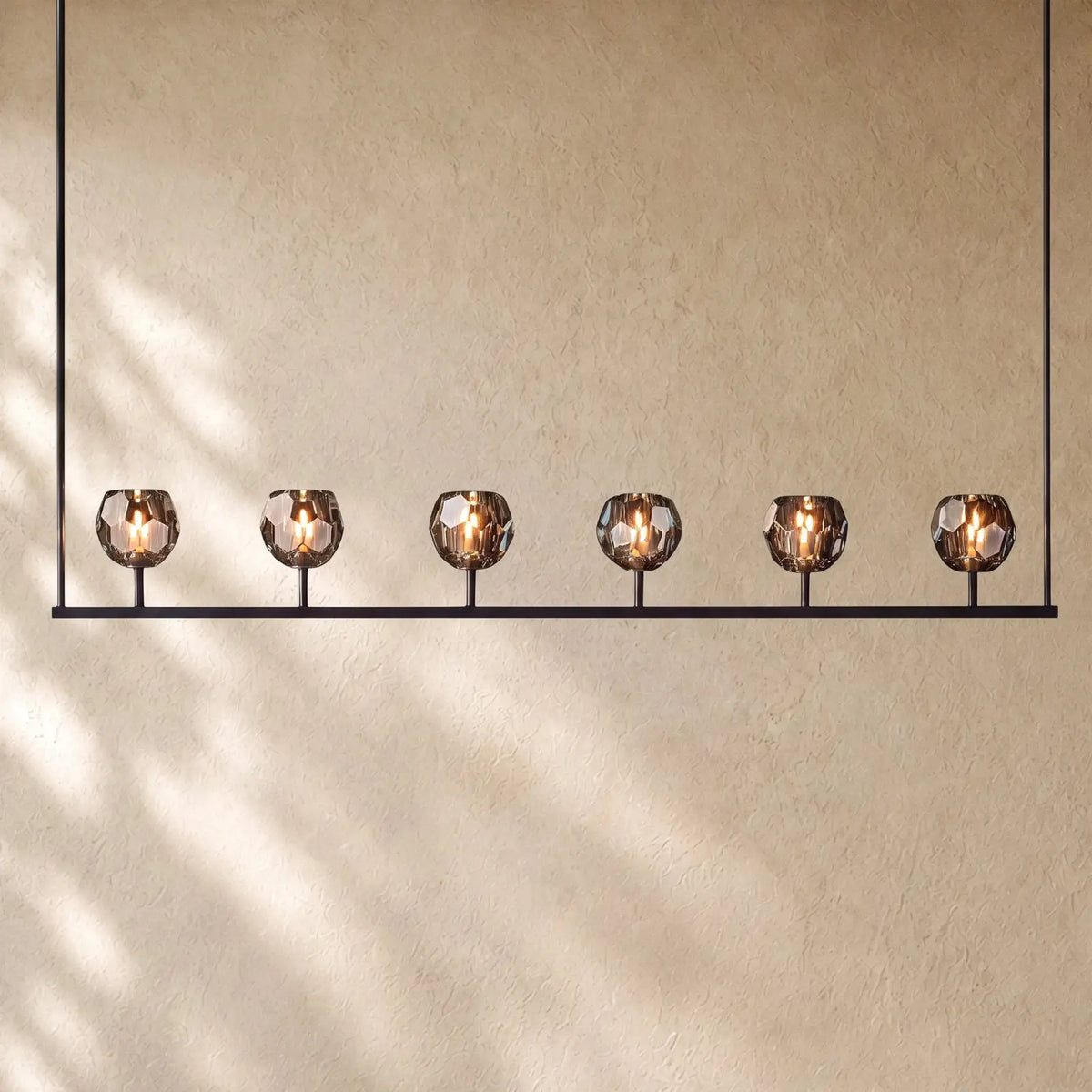 Boulee de Cristal Glass Linear Chandelier 48’’ 60’’ - 60’’ / Matte Black / Smoked