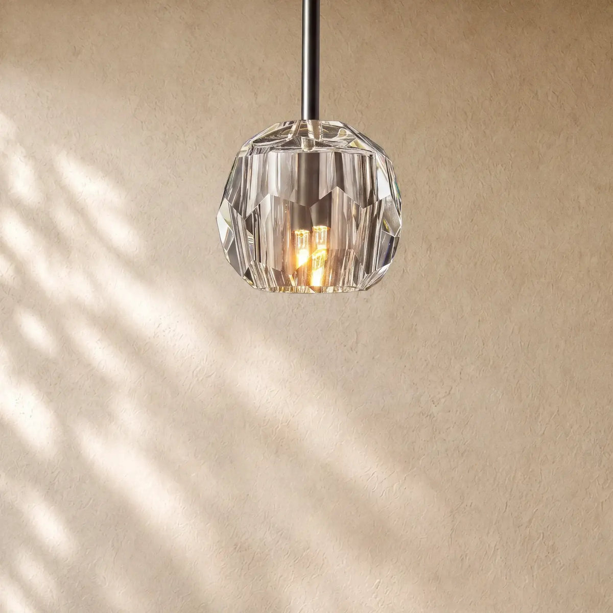 Boulee de Cristal Pendant Light - Matte Black / Clear / Rods