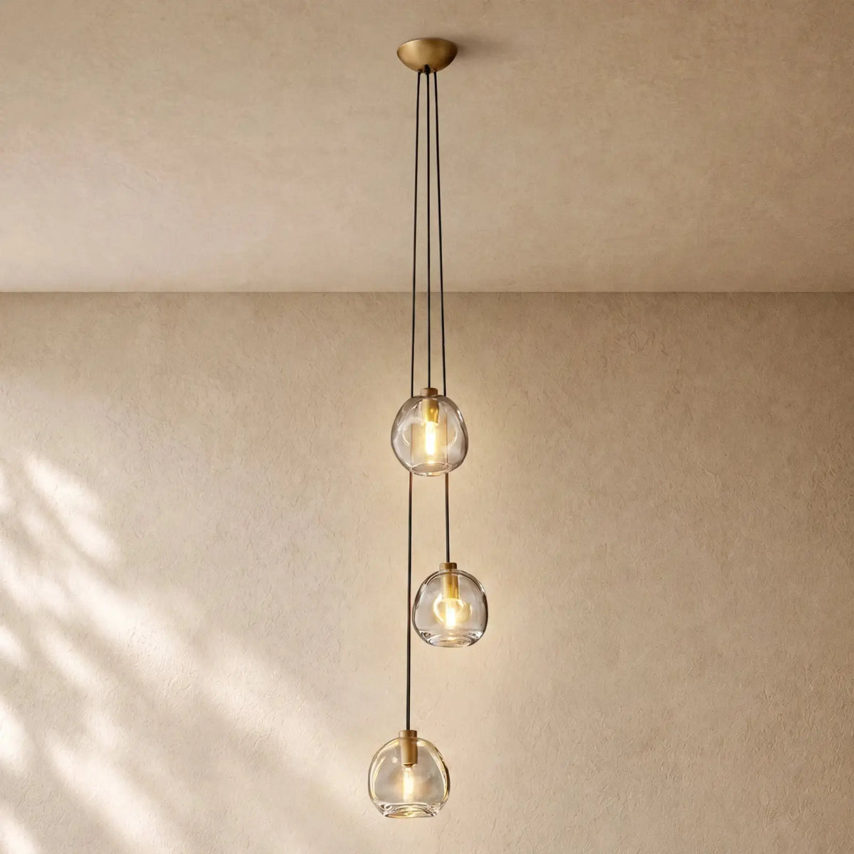 Bubble Glass Cascade Pendant - 3-Globe / Lacquered Burnished Brass / Clear