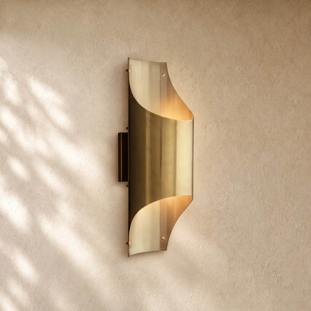 Cathedre Sconce - Lacquered Burnished Brass