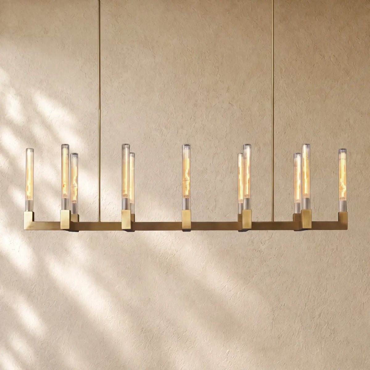 Cennela Linear Chandelier 55’’ 67’’ - 55’’ / Brass