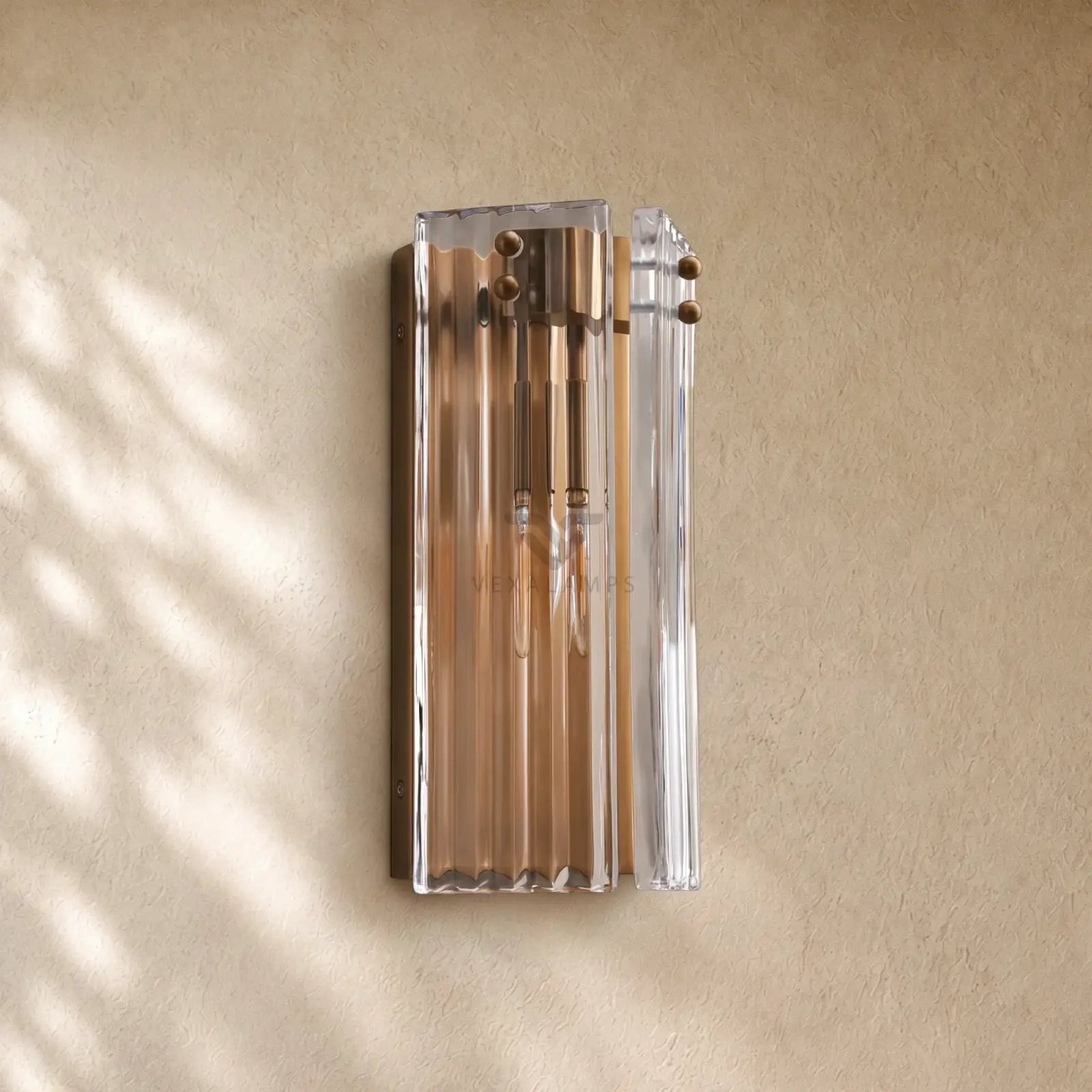 Delsio Sconce