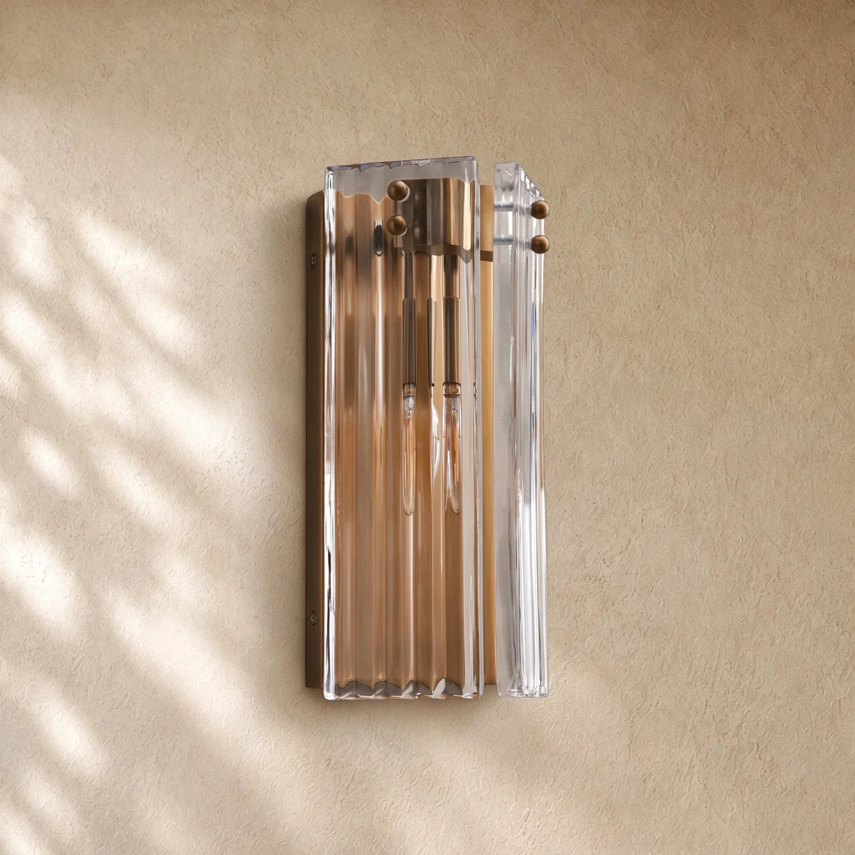 Delsio Sconce
