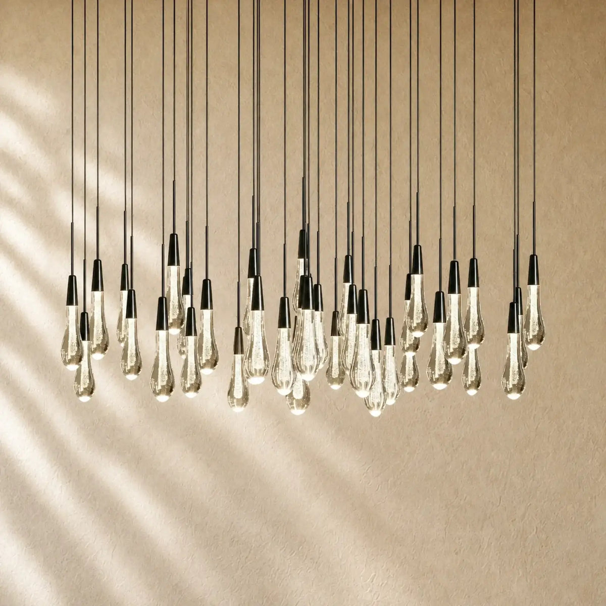 Soltairan Round Chandelier 17’’ 24’’ 36’’ 48’’ 58’’ - 39-Light 48’’ / Black